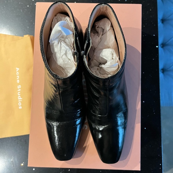 Acne Studios Ankle Boots with Tassle - Picture 7 of 8